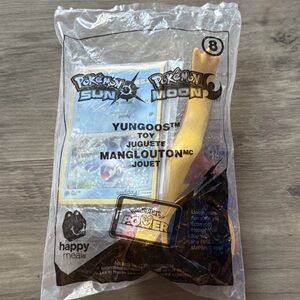 McDonald's Happy Meal Toy #8 Yungoos With Card 2017 Pokémon Sun Moon (Brand New)